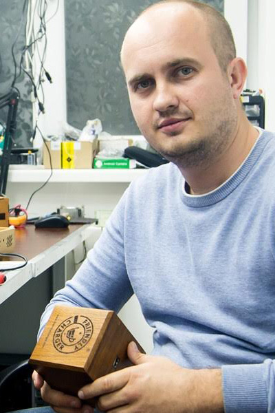 Hodakovsky-Ivan-400X600