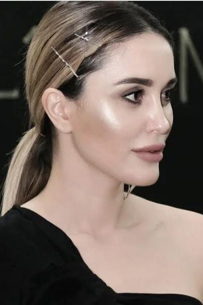 Zelinskaya-Valeria-400X600