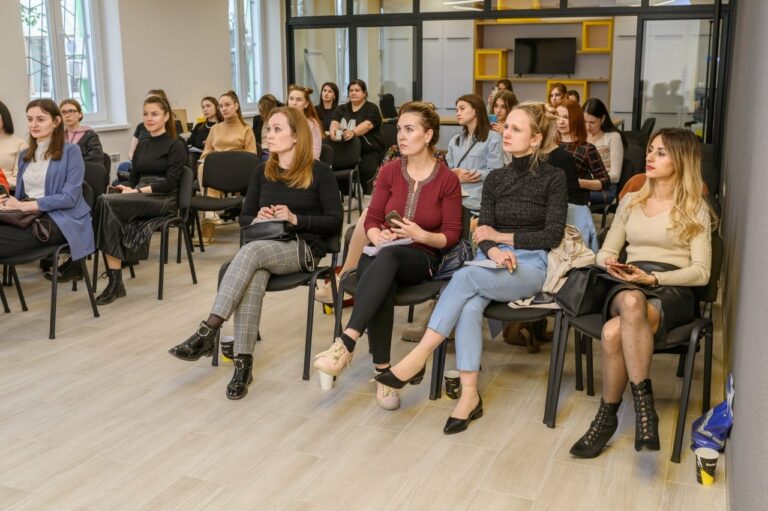 В современном мире лучшие из инвестиций – это инвестиции в себя: свои знания, умения, навыки.