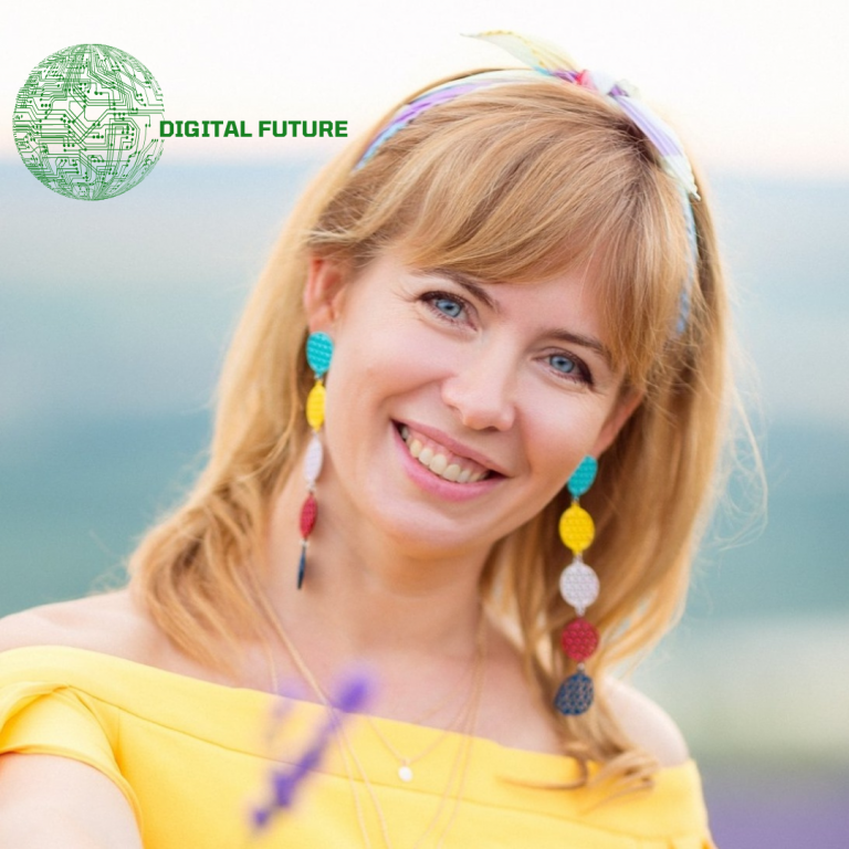 Открытие Школы креативного предпринимателя и первая лекция от Олеси Новиковой