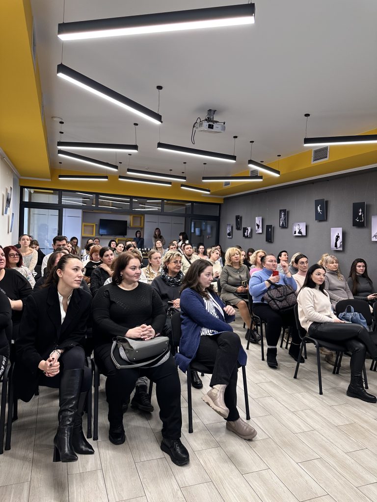 Курс SMM от Ассоциации креативных индустрий Тирасполя: шаг в будущее социальных медиа